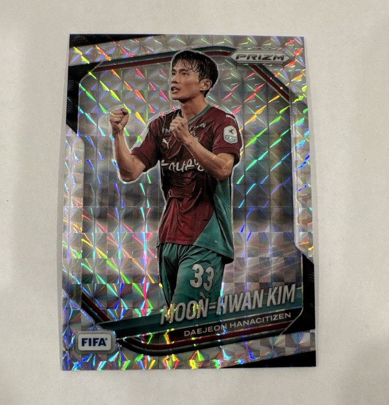 Panini 2023-24 Prizm FIFA Soccer Moon-Hwan Kim Prizm #36 Daejeon Hana