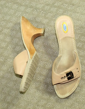 Dr Scholls Women's 7.5M Willow Cream Leather Wooden Kitten Heel Sandals