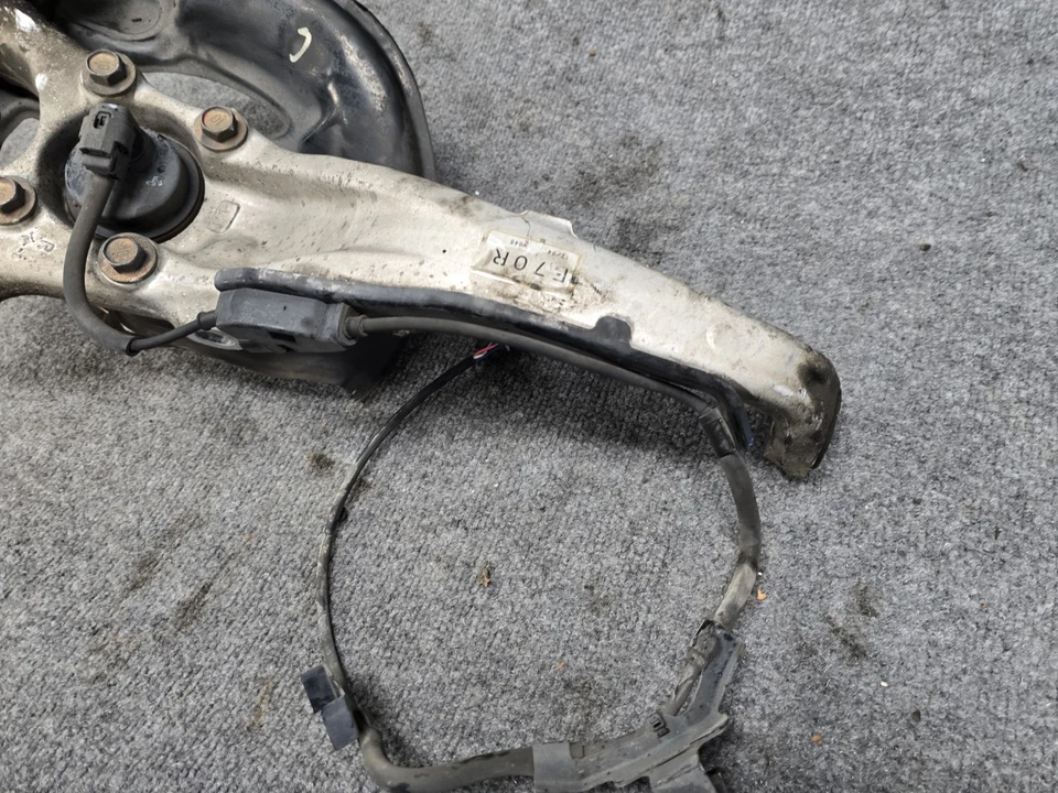 LEXUS LS430 2001-2006 TRACCIÓN TRASERA SUSPENSIÓN DELANTERA DERECHA EJE HUSILLO BUJE NUDILLO Foto 4 de 4