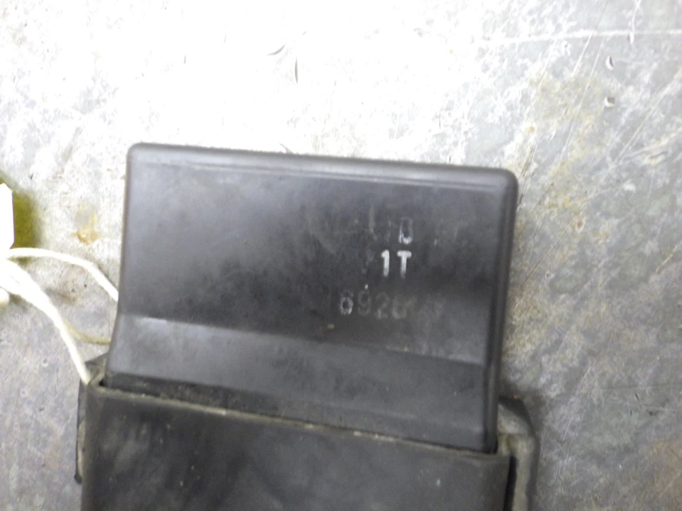 Honda CBR1100 XX 1997 Blackbird ECU CDI Brain Box Encendedor CB1373 Foto 2 de 4