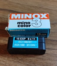 Minox Mino Color im Jan. 90 abgelaufen , 8 x 11 -15 EXP Color Negativfilm .