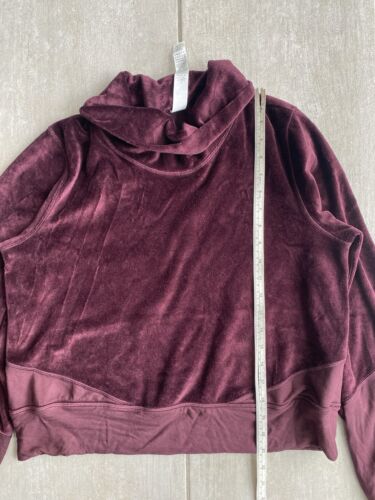 Women’s Lululemon Jumper Pullover Sweater Fleece / Velour Burgundy Size Medium - Picture 7 of 12