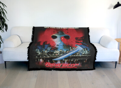 FRIDAY THE 13TH LOGO Silky Touch Super Soft Bedspread Blanket 152 x 127 cm FRIDAY THE 13TH LOGO Silky Touch Super Soft Bedspread Blanket 152 x 127 cm