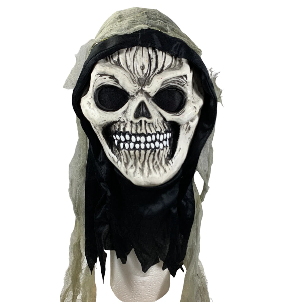 Skull Mask Hood Costume Light Up Eyes Fun World Skeleton Halloween Cosplay 8515 - Image 3 of 4