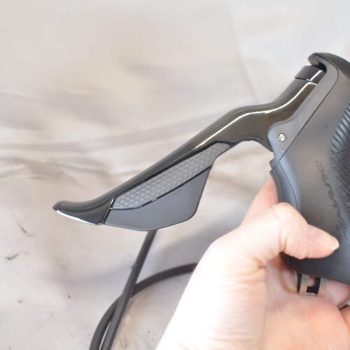 NEW Shimano Dura Ace Di2 9150 ST-R9150 LEFT/FRONT 2 Speed Electronic Shifter - Picture 4 of 8