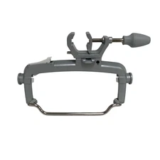 B. BRAUN REF 8713130, PUMP MOUNT CLAMP