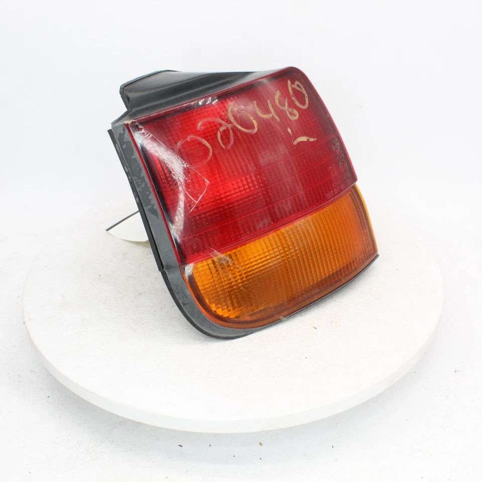 Mitsubishi Expo LRV 1993 LH lámpara trasera número de pieza - 166-58542L Foto 2 de 4