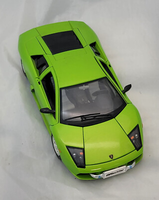 Lamborghini Murcielago (2001) limetten green 1:18 Bburago