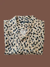 PERRY ELLIS MEN'S SHORT SLEEVE CASUAL DRESS SHIRT - SIZE LARGE