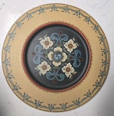 Donna Benson Signed Norwegian Rosemaling Wood Plate 13.5 Gold Medalist Folk Art