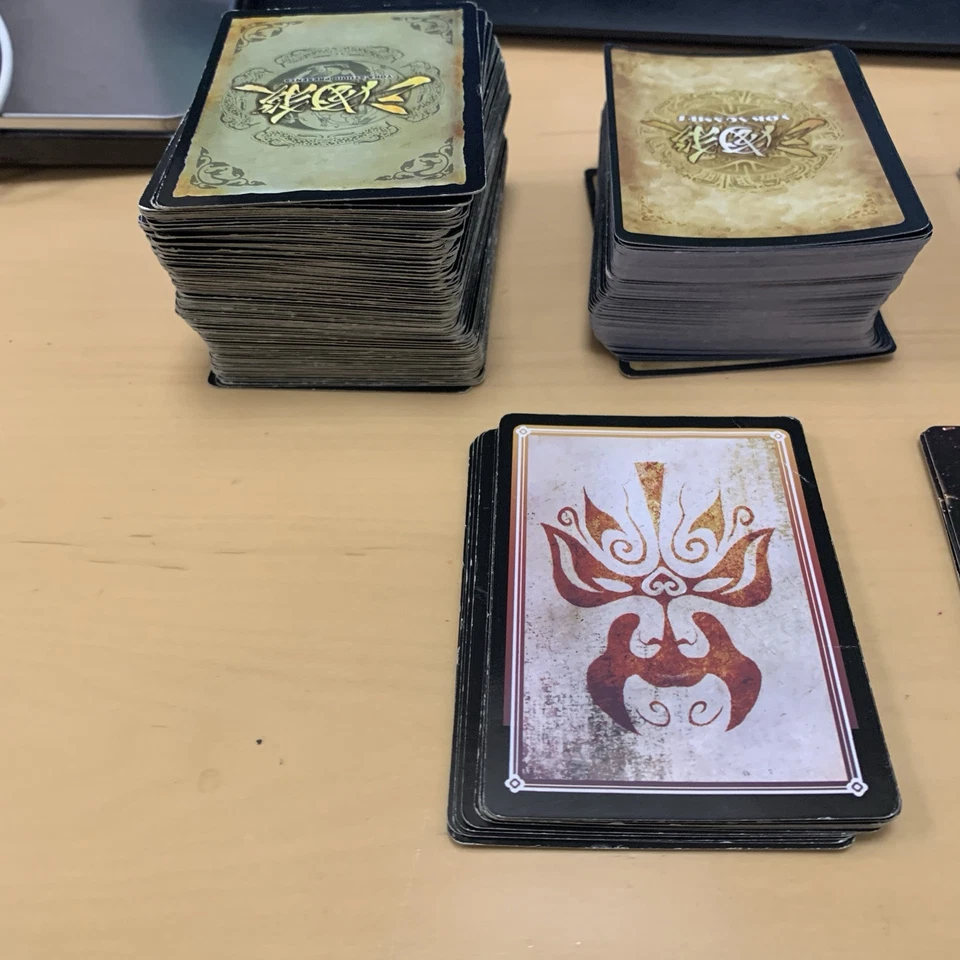 Sanguosha (Killers of Three Kingdoms) Chinese Edition 铁盒三国杀国战2022版(铁盒颜色随机 - Image 4 of 4