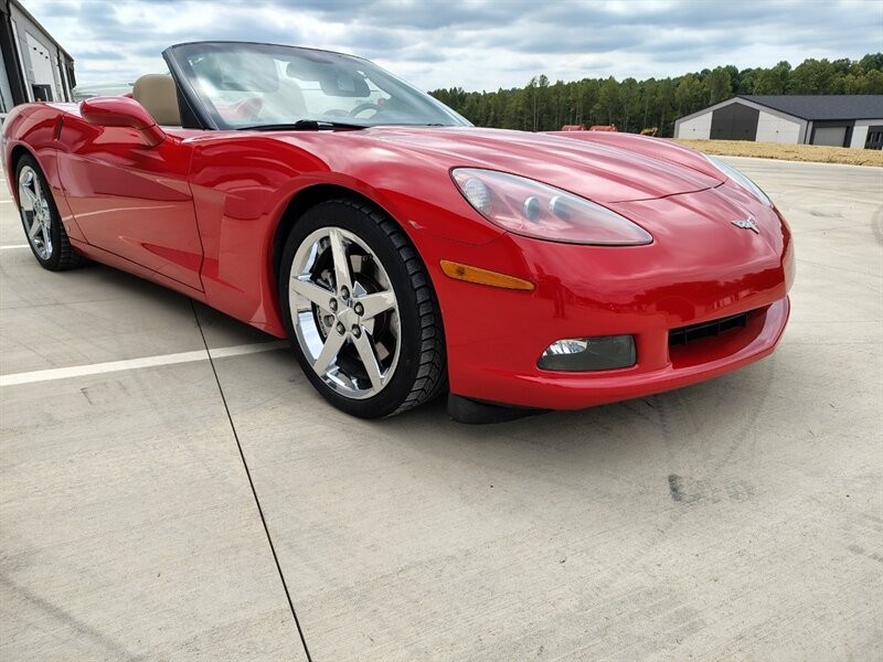 2006 Victory Red Chevrolet Corvette   | C6 Corvette Photo 3