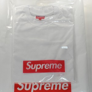 small box tee supreme