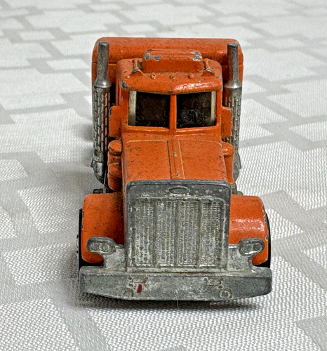 Vintage Hot Wheels Steering Rigs PETERBILT Semi Truck 5672 Orange Blackwalls 82 - Picture 3 of 9