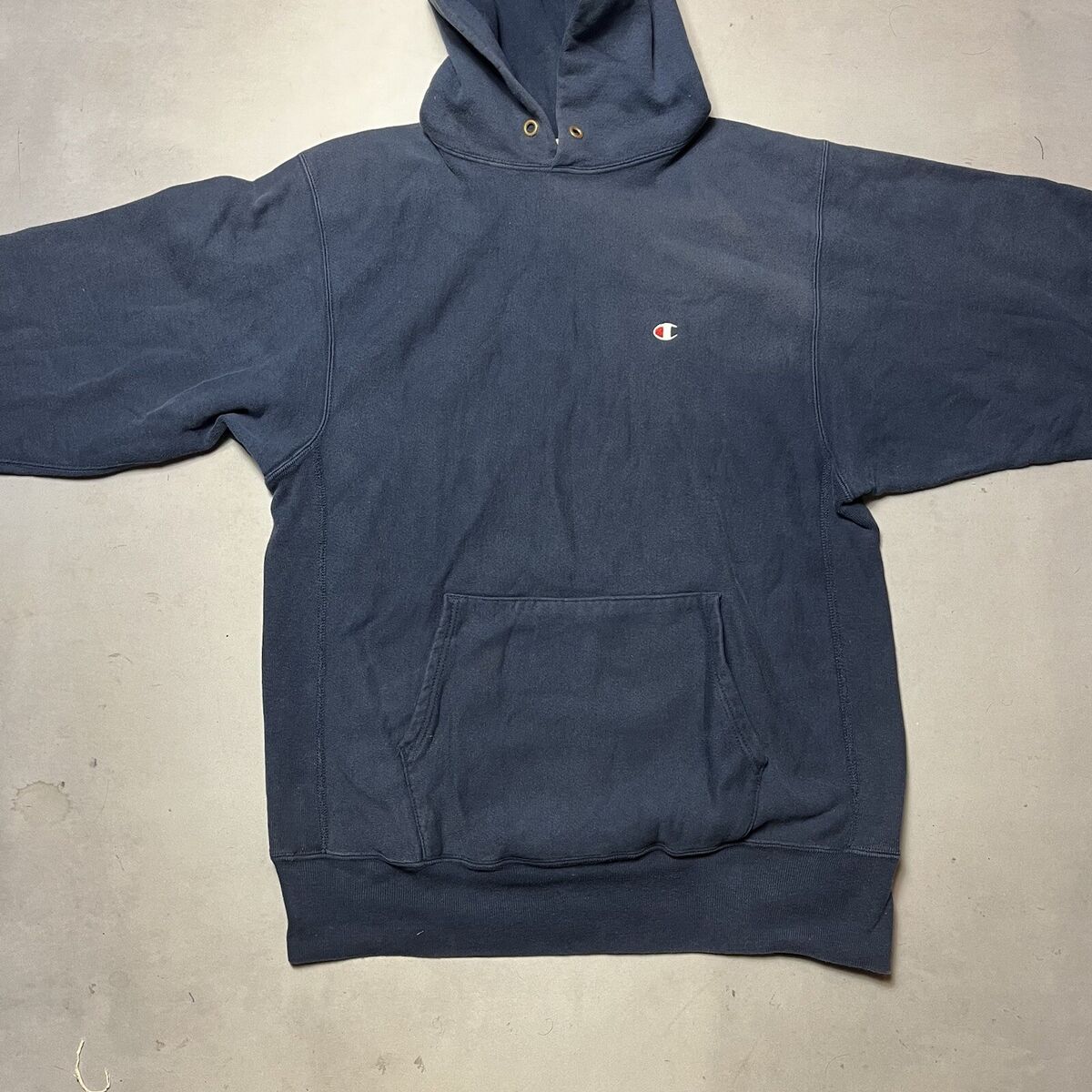 Vintage 80s Champion Reverse Weave Navy Blank Sweatshirt Vintage 80s Champion Reverse Weave Navy Blank Sweatshirt