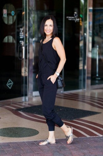 Athleta crossback Romper Jumpsuit jogger Black SZ 2 - Picture 3 of 8
