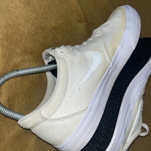 Scarpe Nike SB Charge Canvas Triple bianche taglia 8,5 scarpe palestra casual passeggio skater - Foto 6 di 24