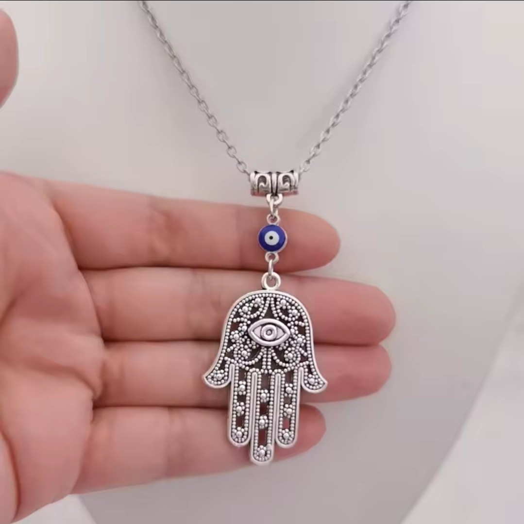 Women's Fashion Silver Evil Eye Lady Hamsa Hand Of Fatima Vintage Necklace 