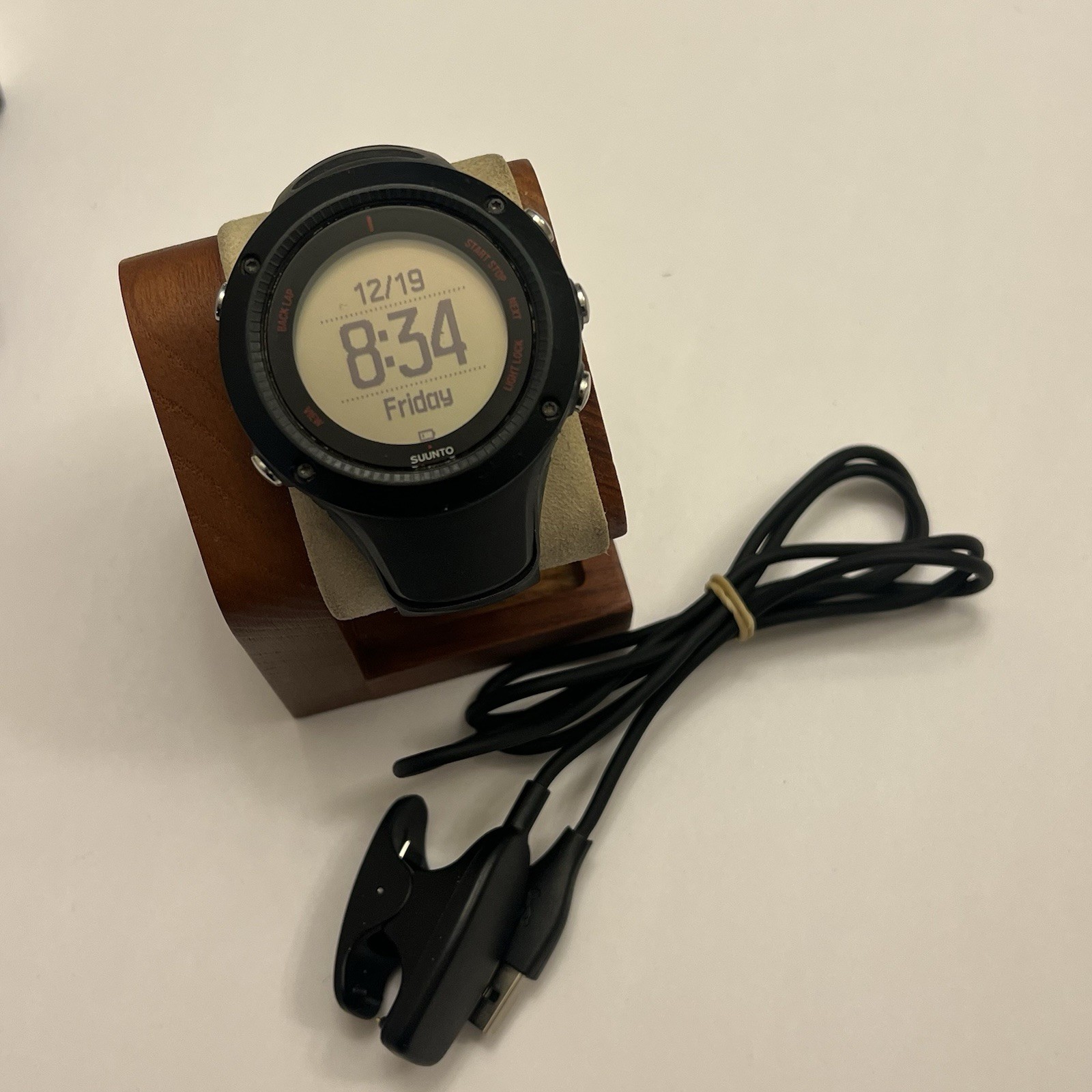 Suunto Ambit 3 Run (black/black, Charger included, smartwatch, tested)