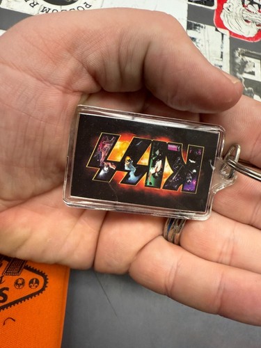 Konvolut Kiss Merch 2 Schlüsselanhänger und Koozie Dosenkühler 96 97 2000 Farewell Alive - Bild 6 von 8