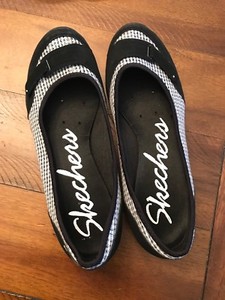 skechers checkered shoes
