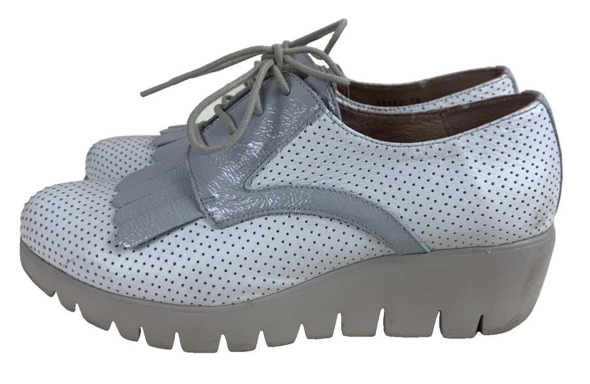 Wonders fly shoes 2025