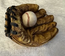 SS Sarna Baseball Glove W/Ball-Heavy Great Little League Trophy! Vintage . Sweet