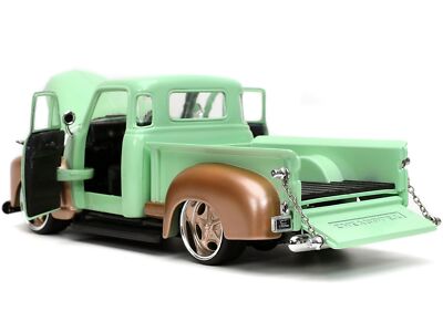 ミニカー 1953 CHEVROLET PICKUP TRUCK 71QAAC0XEqL._UF894,1000_QL80_.jpg