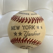 Jim Catfish Hunter Authentic Autographed New York Yankees Spalding Baseball 