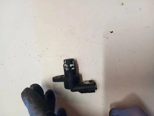 VOLVO C30 Nockenwellensensor 8658726 2.40 Diesel 132kw 2009 33121949