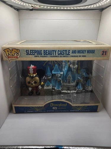 Funko Pop Town Sleeping Beauty Castle Mickey Mouse #21 Disneyland Exc Disney New