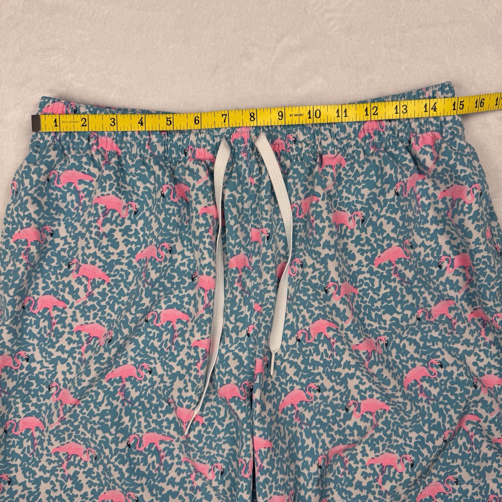 Chubbies Swim Trunks XL 5.5” Inseam Flamingos Florida Fun Stretch Comfort Lined