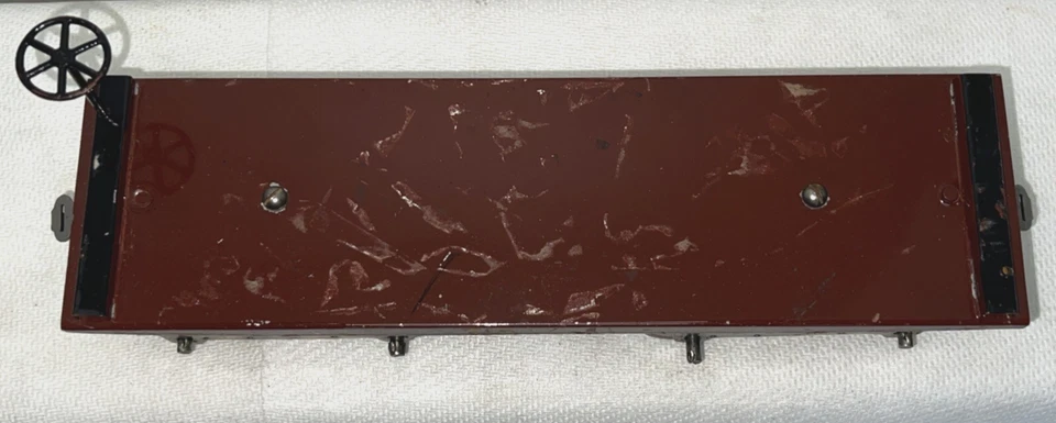 LIONEL PREWAR STANDARD GAUGE #11 PENNSYLVANIA RR TINPLATE FLAT CAR - Image 4 of 4