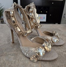 Gianni Bini Oaklynn rhinestone jeweled ankle cuff dress sandals in gold. 5.5
