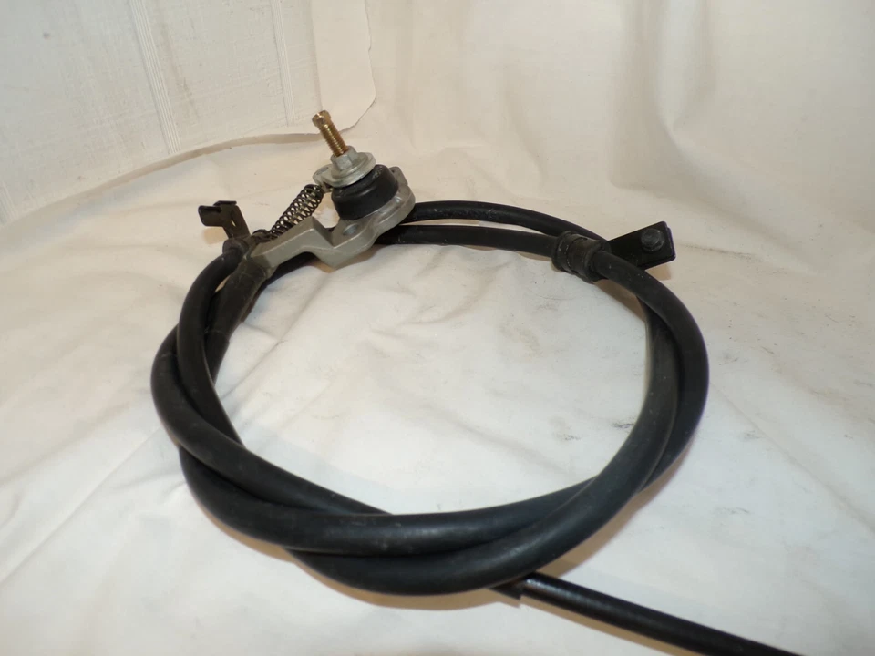 06-14 Actuador mecanismo cable freno estacionamiento trasero Honda TRX450R 43455-HP1-600 #2 Foto 2 de 4