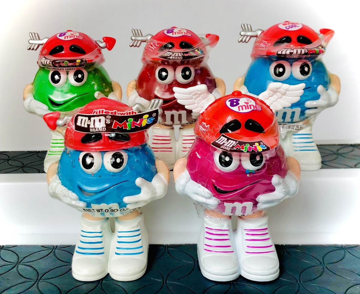Vintage 2005 M&M's MINIS Valentine Mascot Candy Container LOT OF 5
