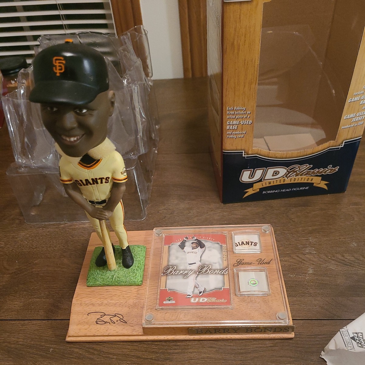 Nice 2003 Upper Deck Collectibles Barry Bonds Bobblehead With Game