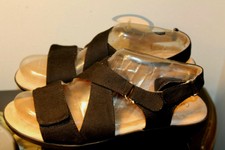 coral bay memory foam sandals