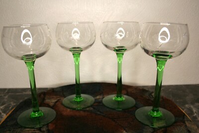 Coup de Coeur - Produits - Lot de 6 verres a vin d'alsace tailles pied vert 4 grappes - boeckling