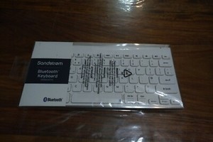 Sandstrom Bluetooth Tastatur in Weiß für PC/Mac/Tablet/Android/IOS SKBWHBT19