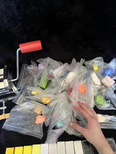 Lot Of Clay Sculpey, Premo, Craft Smart, Polymer Tools Chalk Glaze, PastaMachine - Picture 5 of 6