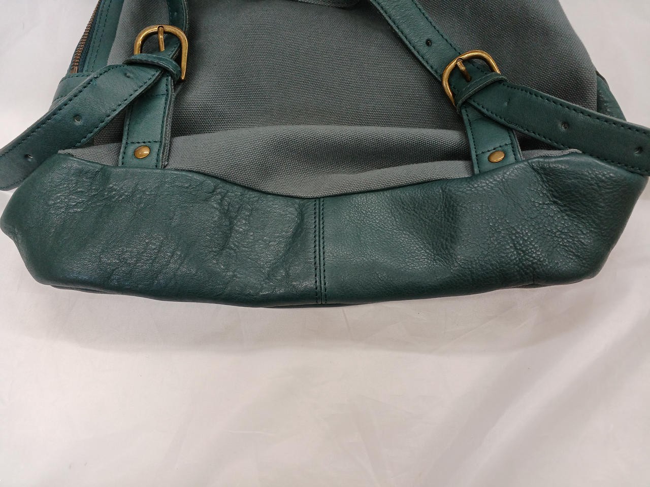 Pharrell Backpack Model 1034240 DATOKA - image 11