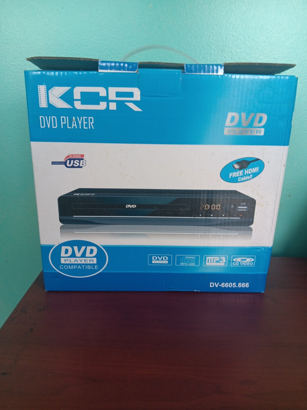 KCR DVD Player with USB Playback and Remote DV-6605.666