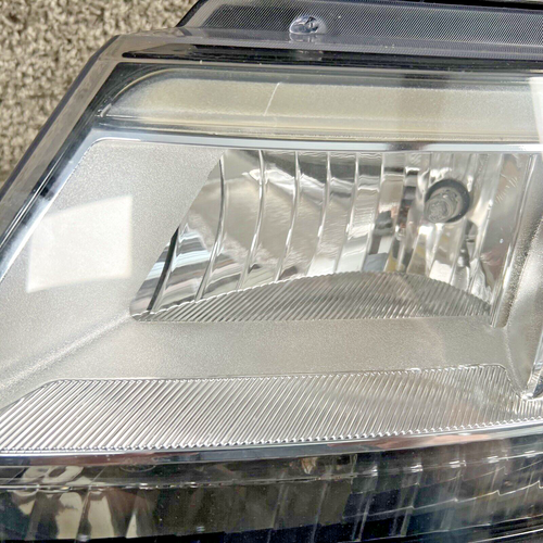 OEM 2016-2019 Ford Explorer Driver Left Chrome LED Headlight JB53-13035-BB - Picture 4 of 23