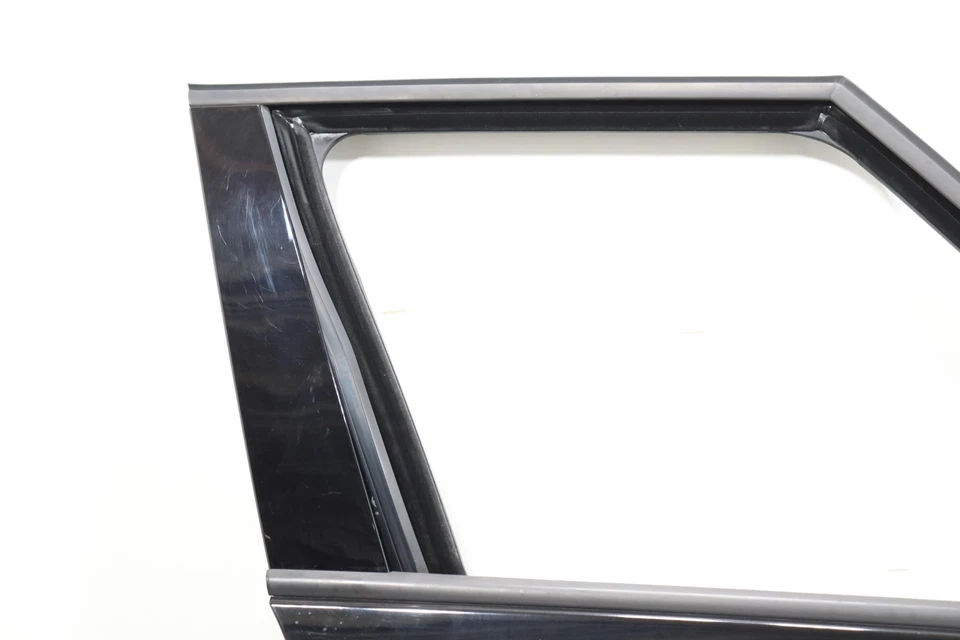 Fiat 500L 2014-2020 carcasa de puerta del lado del pasajero delantero derecho OEM NEGRO_PXN Foto 2 de 4