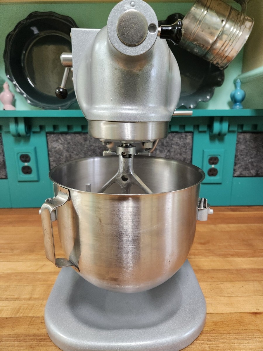 Hobart N50 5 Quart / 5 Qt. Commercial Mixer, Model N-50
