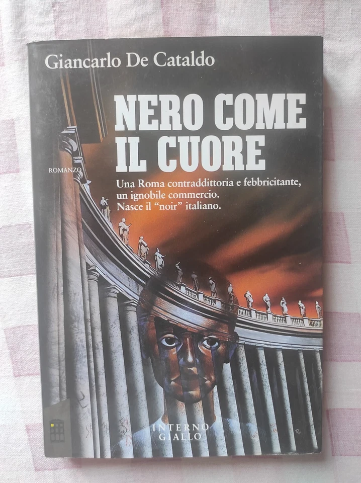 Nero come il cuore, foto 1 di 3