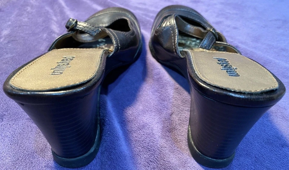 Sandalias de cuña estilo Mary Jane marrón y dorado SIN LISTAR. 9 M Foto 2 de 4