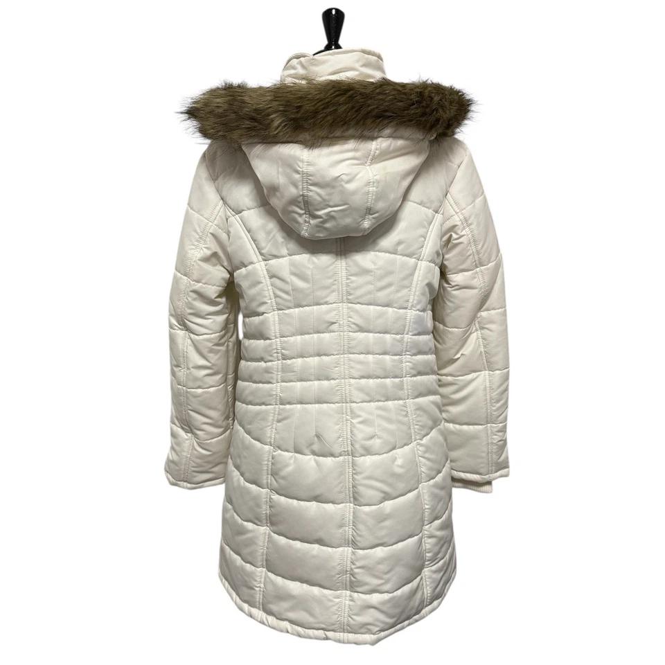Susan Graver White Quilted Puffer Coat with Faux Fur Hood – Women’s Size M - Image 3 of 4