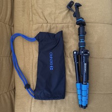 Used Benro Slim Travel Kit - Carbon Fiber FSL09CN00 Tripod Camera Holder Stand